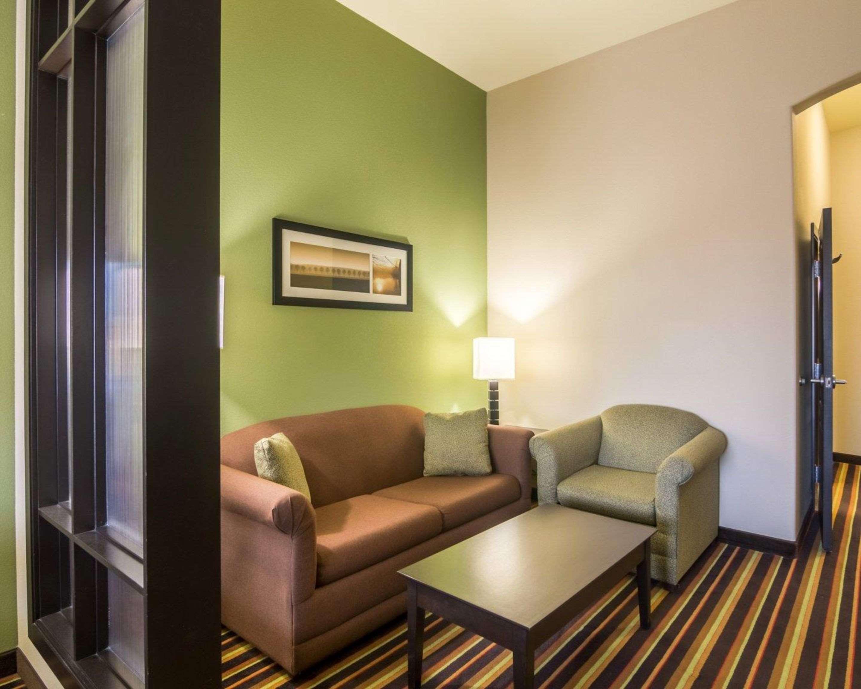 Comfort Suites Amarillo Exterior photo